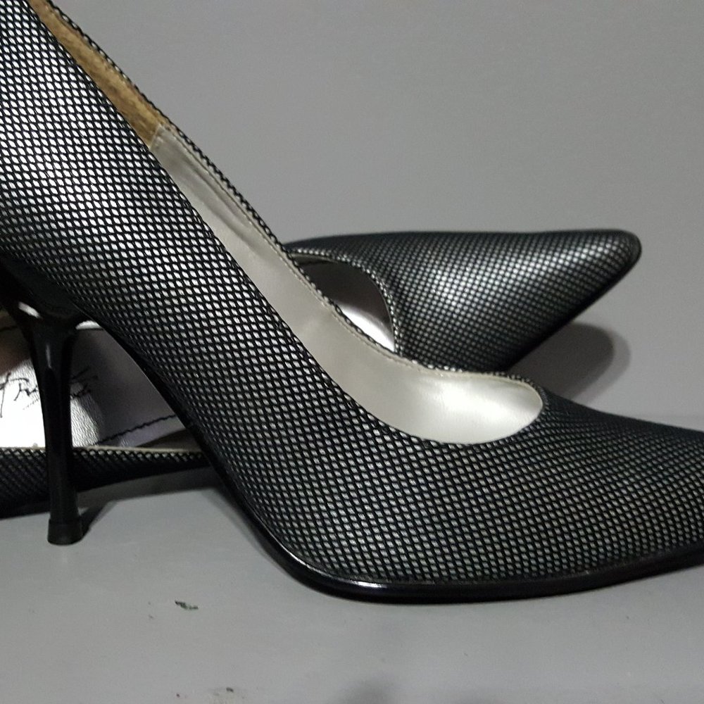 Thalia Sodi  Black/Silver high heel